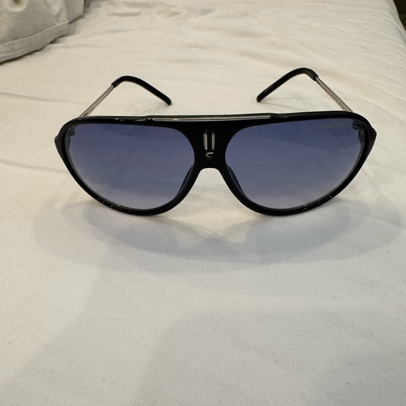 Carter’s Sunglasses - Picture 5 of 5